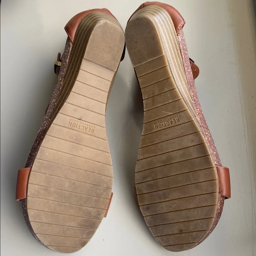 Reaction Kenneth Cole excellent used